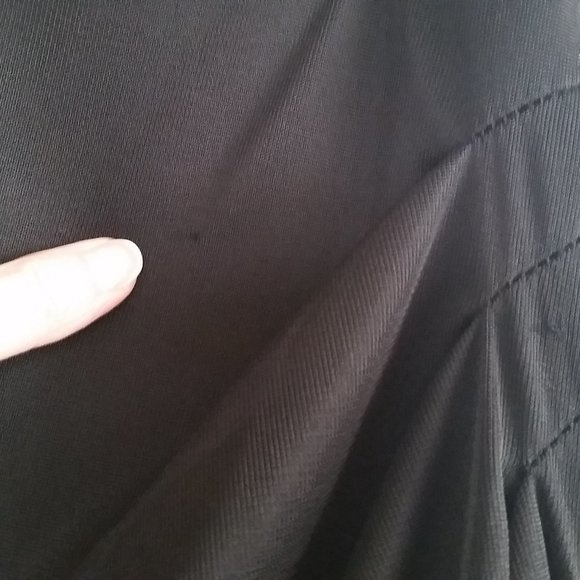 Xscape Gown - Size 4 - Picture 4 of 10